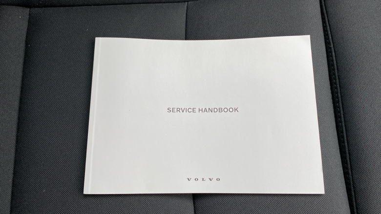 Volvo Xc40 170kW Recharge Plus 69kWh 5dr Auto Electric Estate